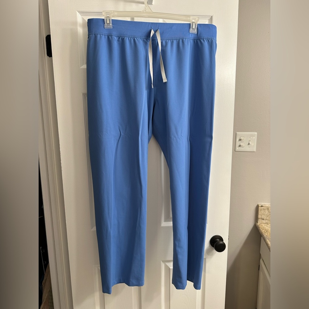 XL Figs Livingston - Ceil Blue